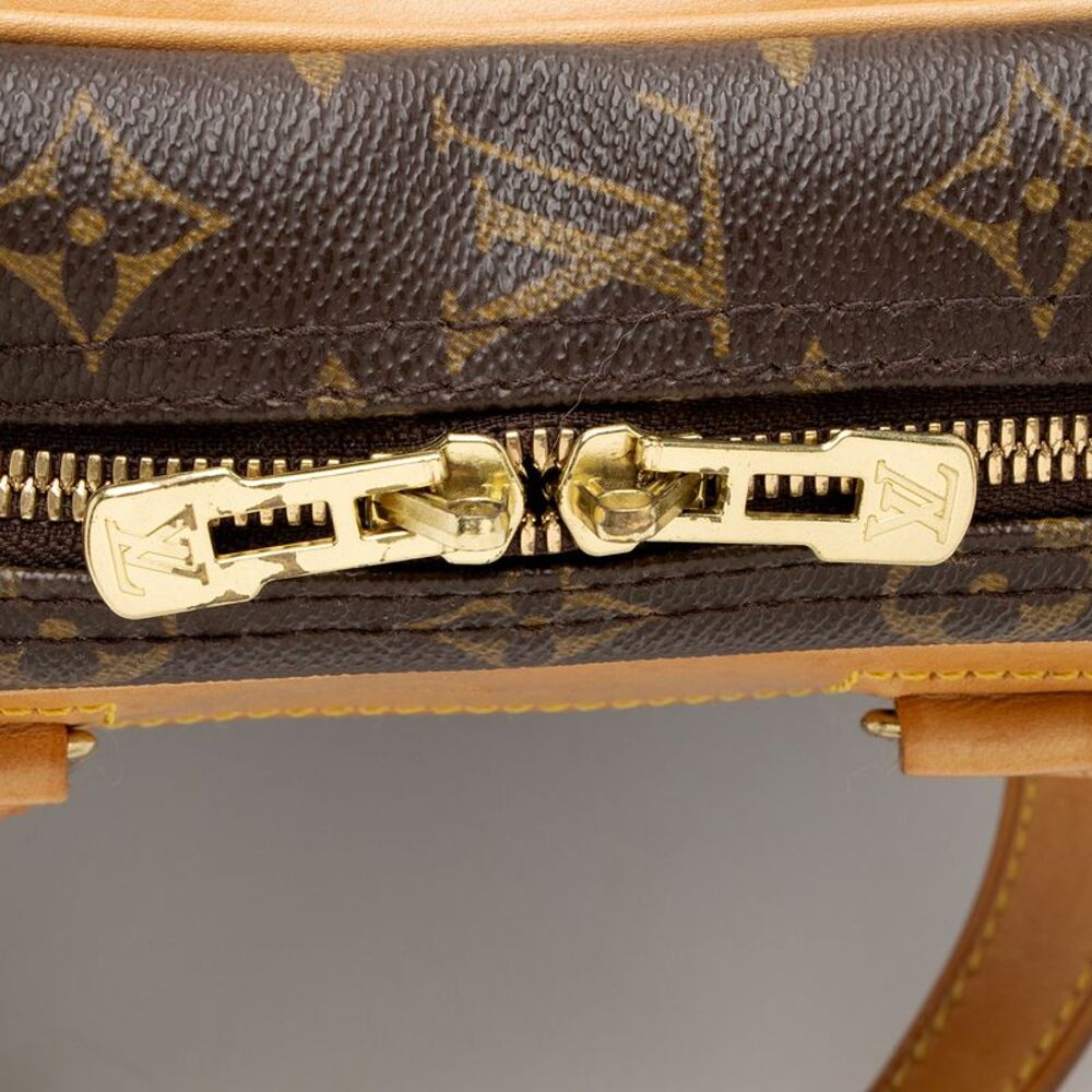 Louis Vuitton Vintage Monogram Canvas Excursion Tote - Picture 10 of 16